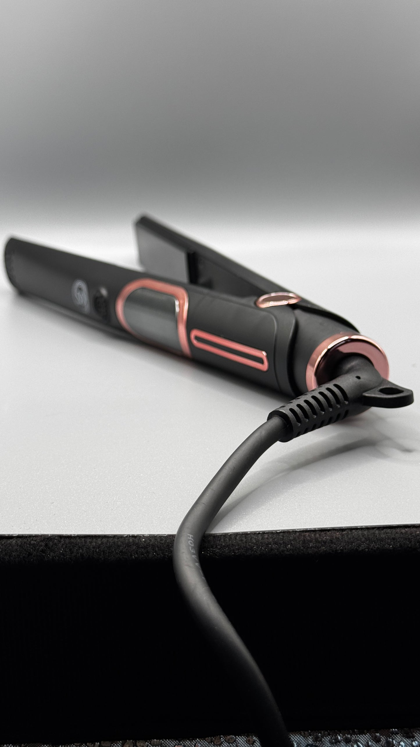 The DollHouse Pro Sleek Flat Iron (5/4/2.4cm 500 F) Ultimate Professional Power